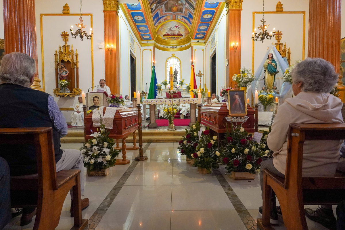 P. Saavedra y P. Cavaggion: Dos caminos de fecundidad en el Señor